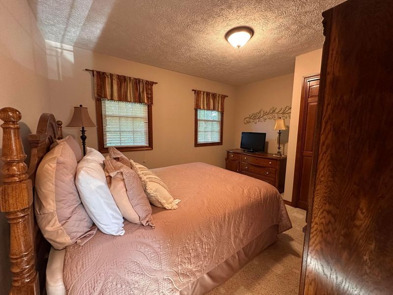 605 Oakwood Drive , Bellefontaine, OH 43311 Photo 30
