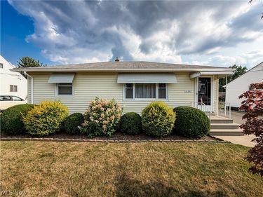 15357 Rademaker Boulevard, Brook Park, OH 44142