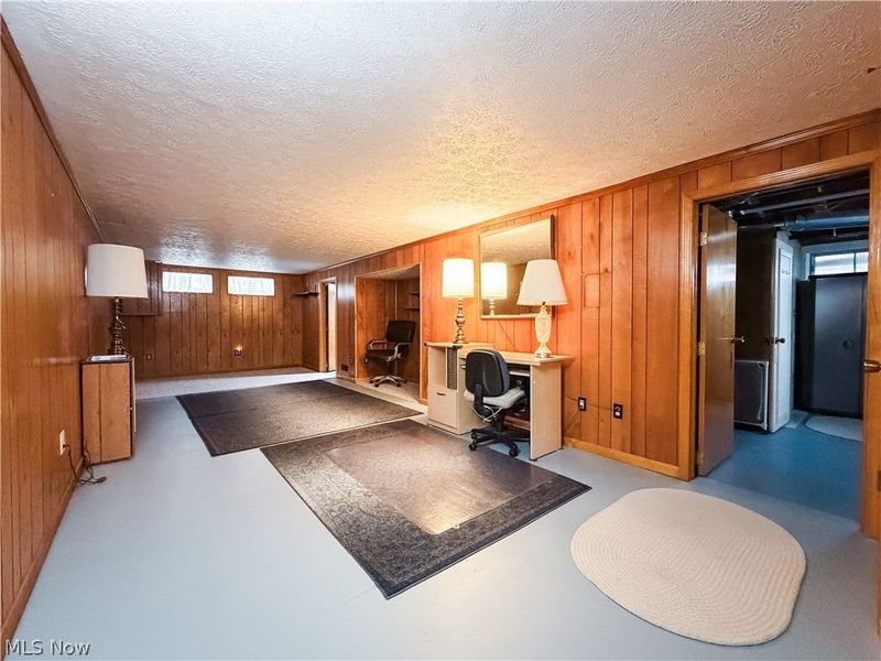 15357 Rademaker Boulevard , Brook Park, OH 44142 Photo 17