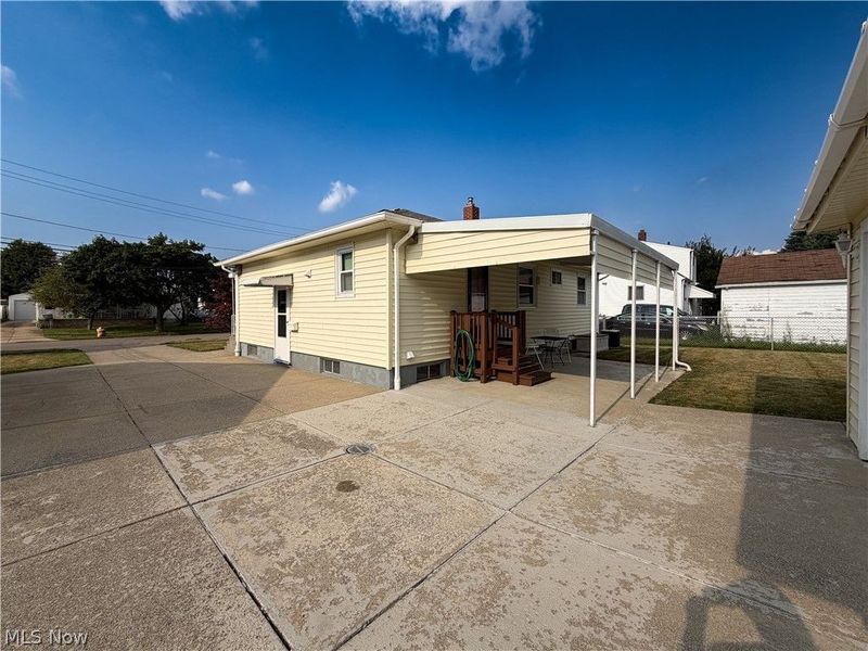 15357 Rademaker Boulevard , Brook Park, OH 44142 Photo 23