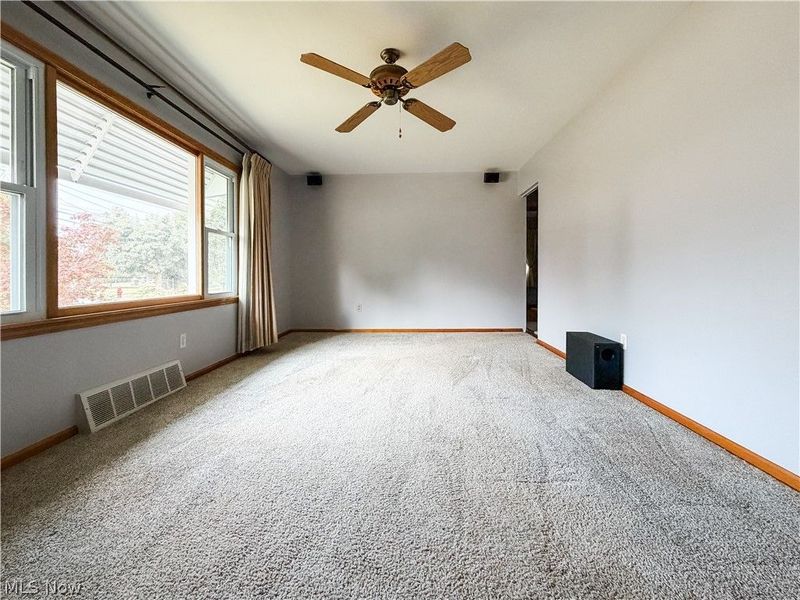 15357 Rademaker Boulevard , Brook Park, OH 44142 Photo 4