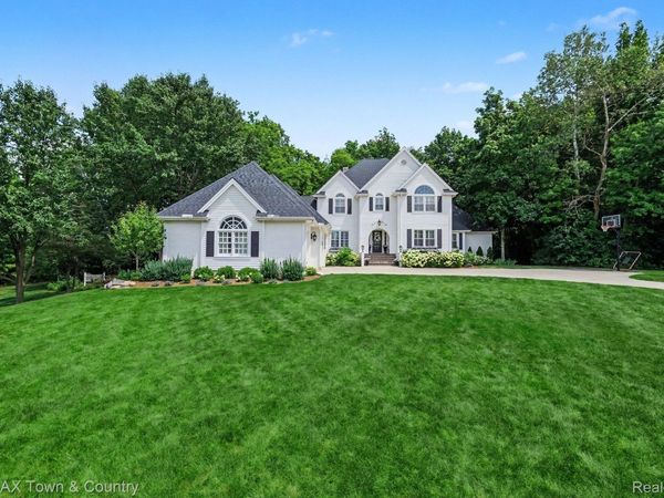 3246 Fieldstone Drive, Flushing Township, Mi 48433