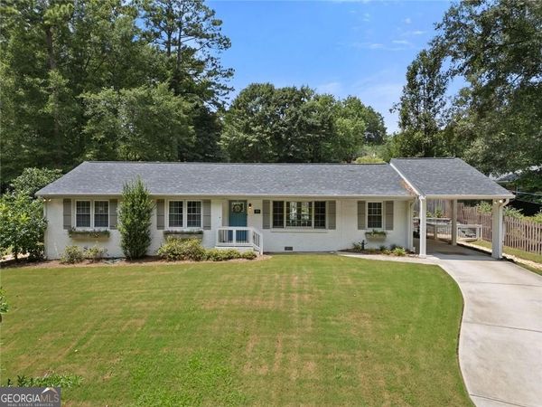 3662 Twin Oaks Drive SE, Smyrna, GA 30080