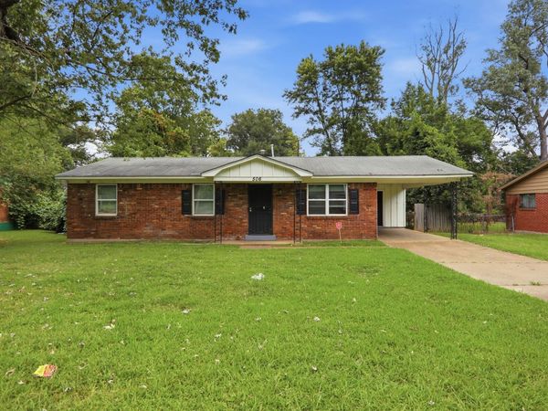 506 E SHELBY DR, Memphis, TN 38109