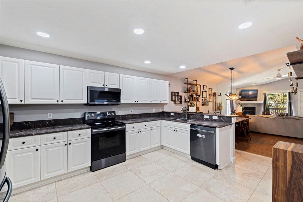 2462 14th Avenue N, Saint Petersburg, FL 33713 Photo