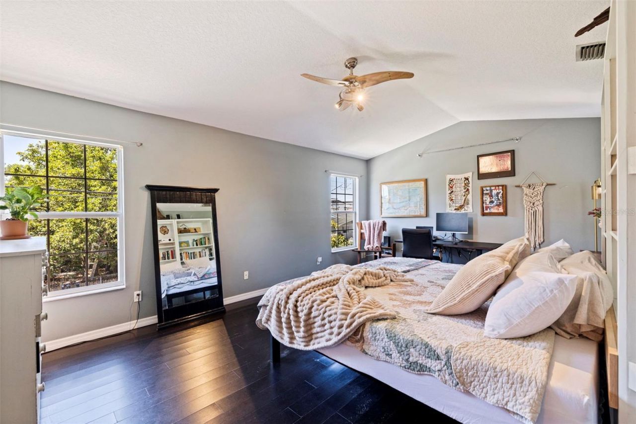 2462 14th Avenue N, Saint Petersburg, FL 33713 Photo