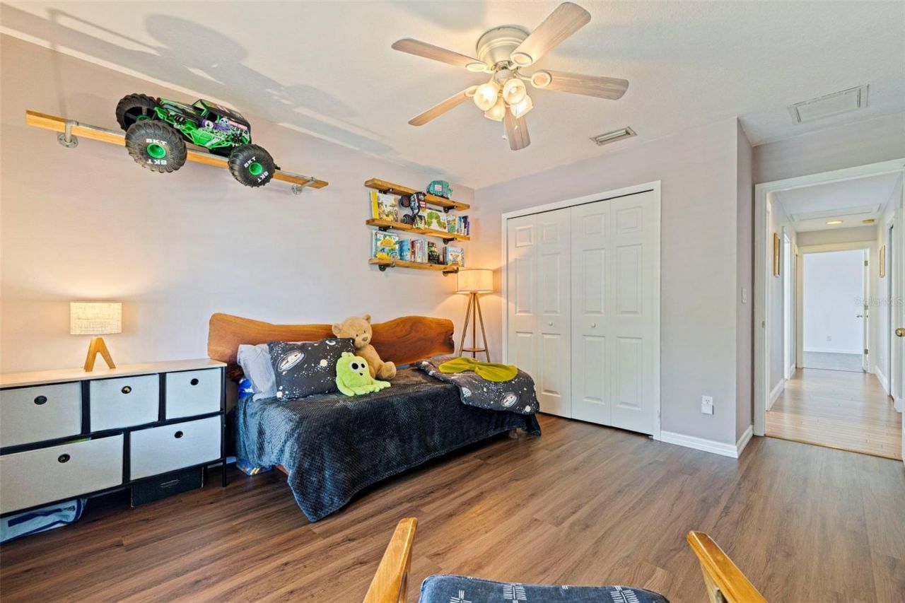 2462 14th Avenue N, Saint Petersburg, FL 33713 Photo