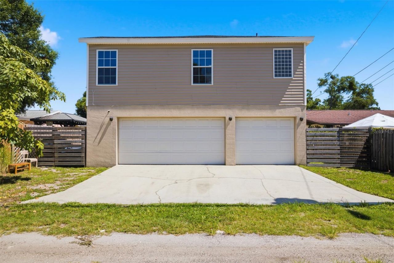 2462 14th Avenue N, Saint Petersburg, FL 33713 Photo