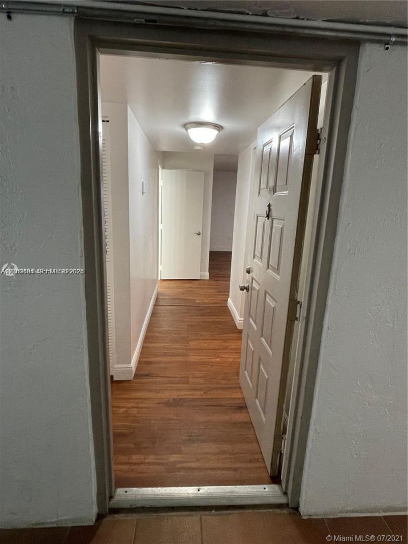 721 N Pine Island Rd , Unit 104, Plantation, FL 33324 Photo