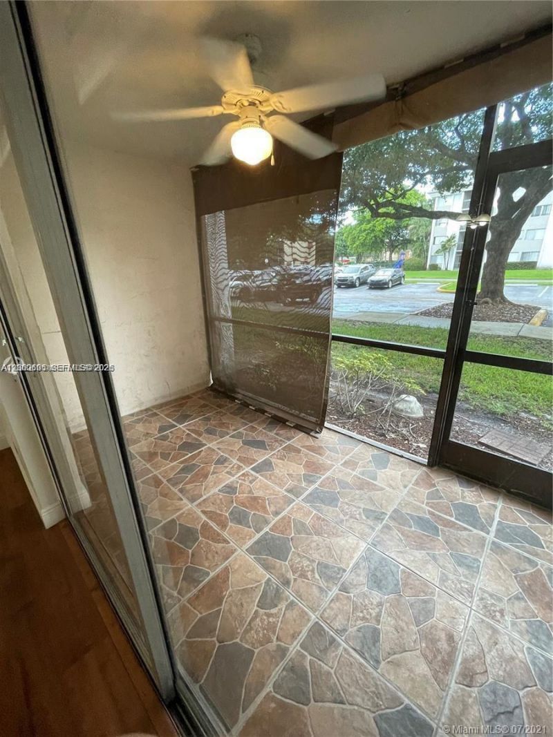 721 N Pine Island Rd , Unit 104, Plantation, FL 33324 Photo