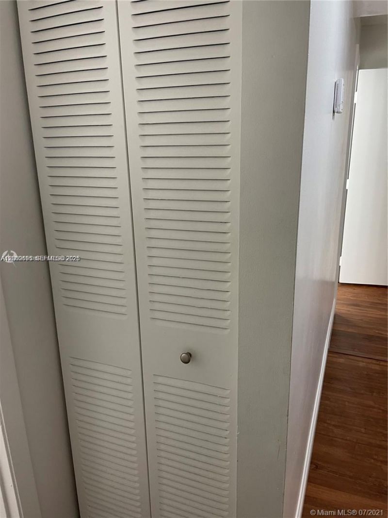 721 N Pine Island Rd , Unit 104, Plantation, FL 33324 Photo