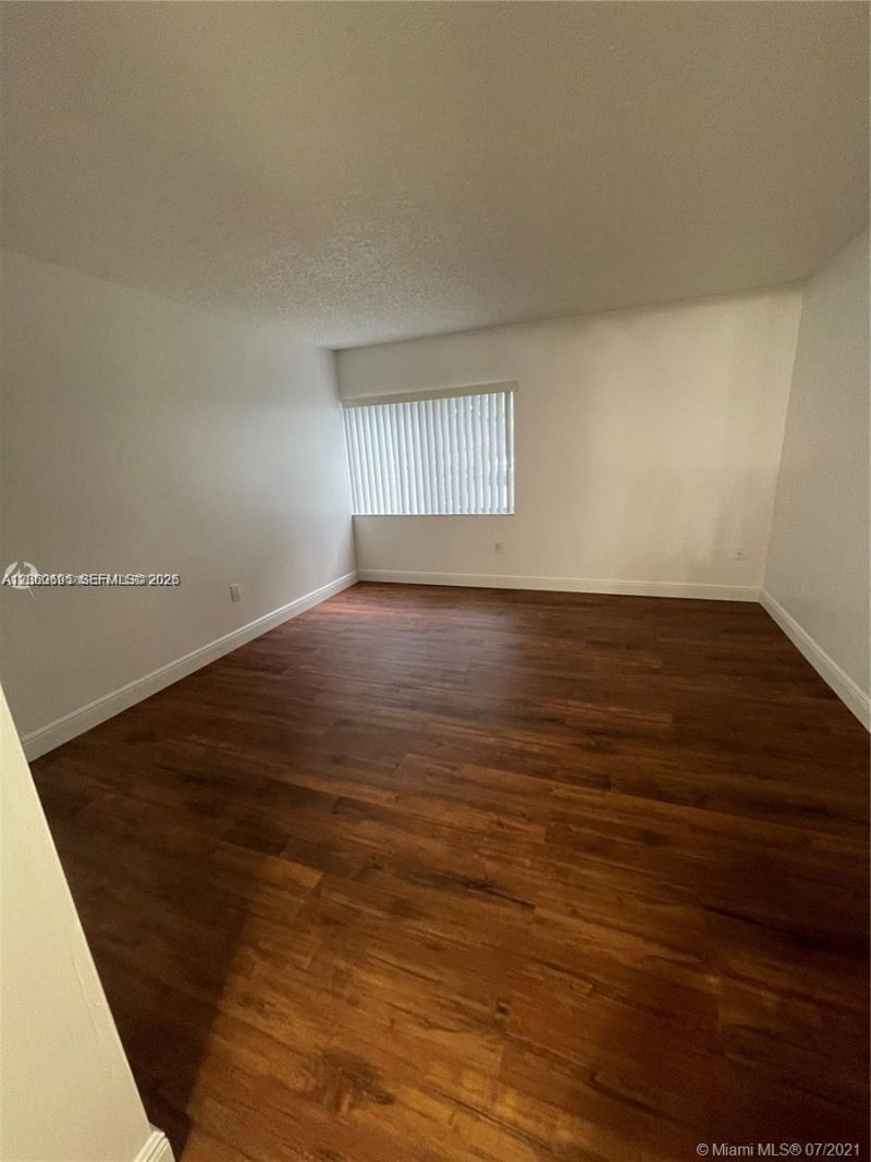 721 N Pine Island Rd , Unit 104, Plantation, FL 33324 Photo