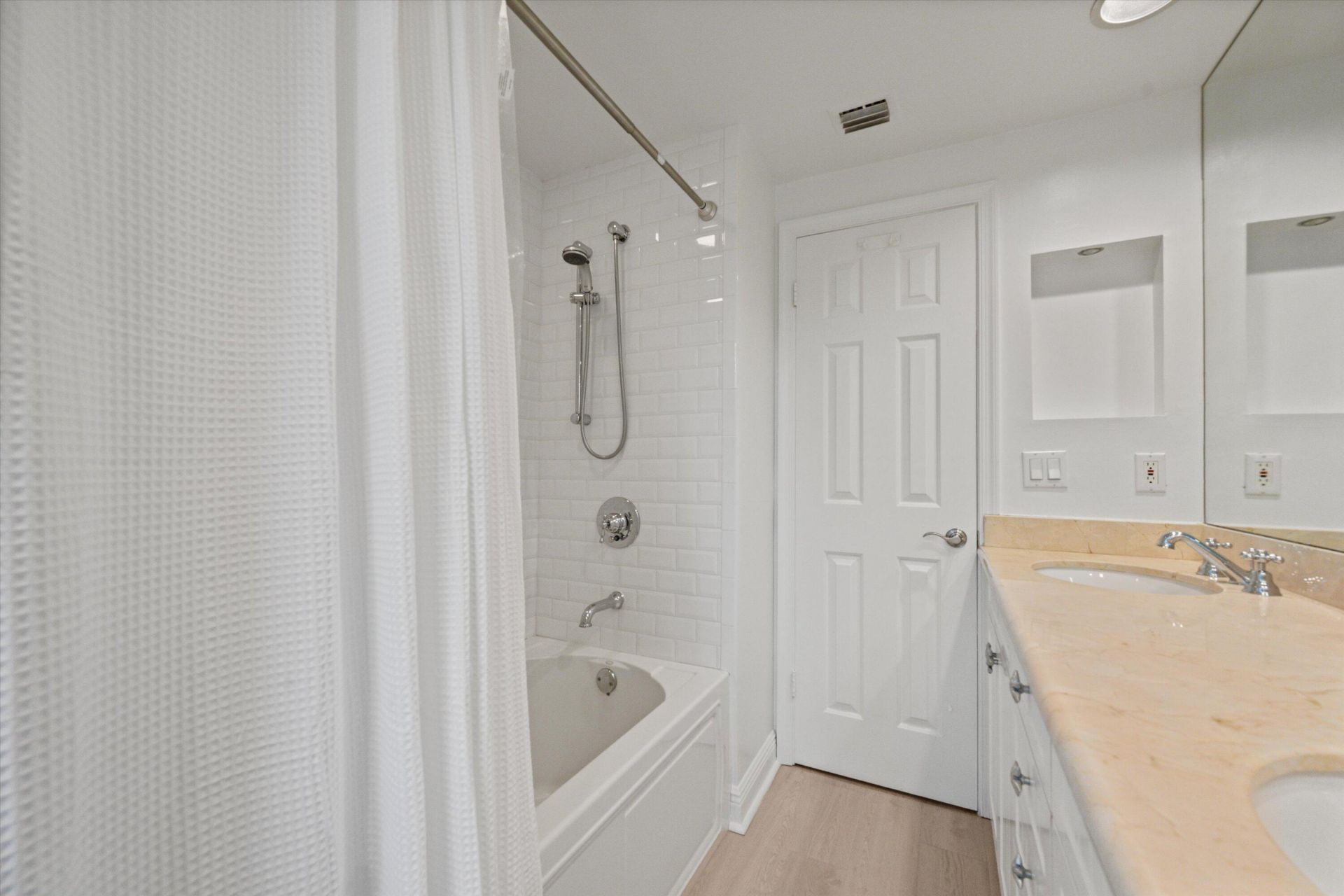 11842 Pebblewood Drive, Unit 202, Wellington, FL 33414 Photo