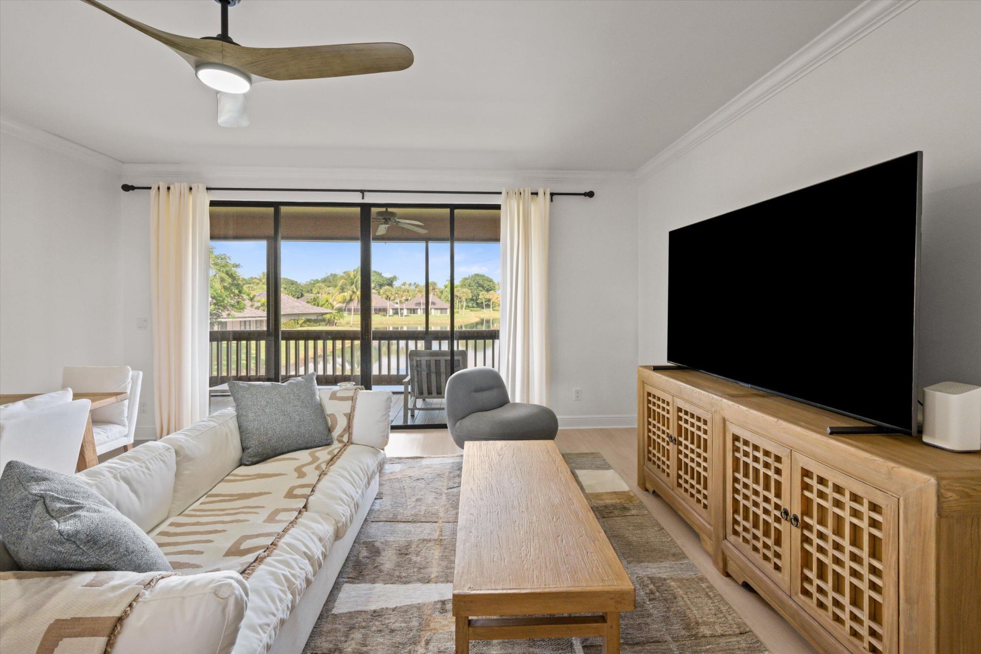 11842 Pebblewood Drive, Unit 202, Wellington, FL 33414 Photo