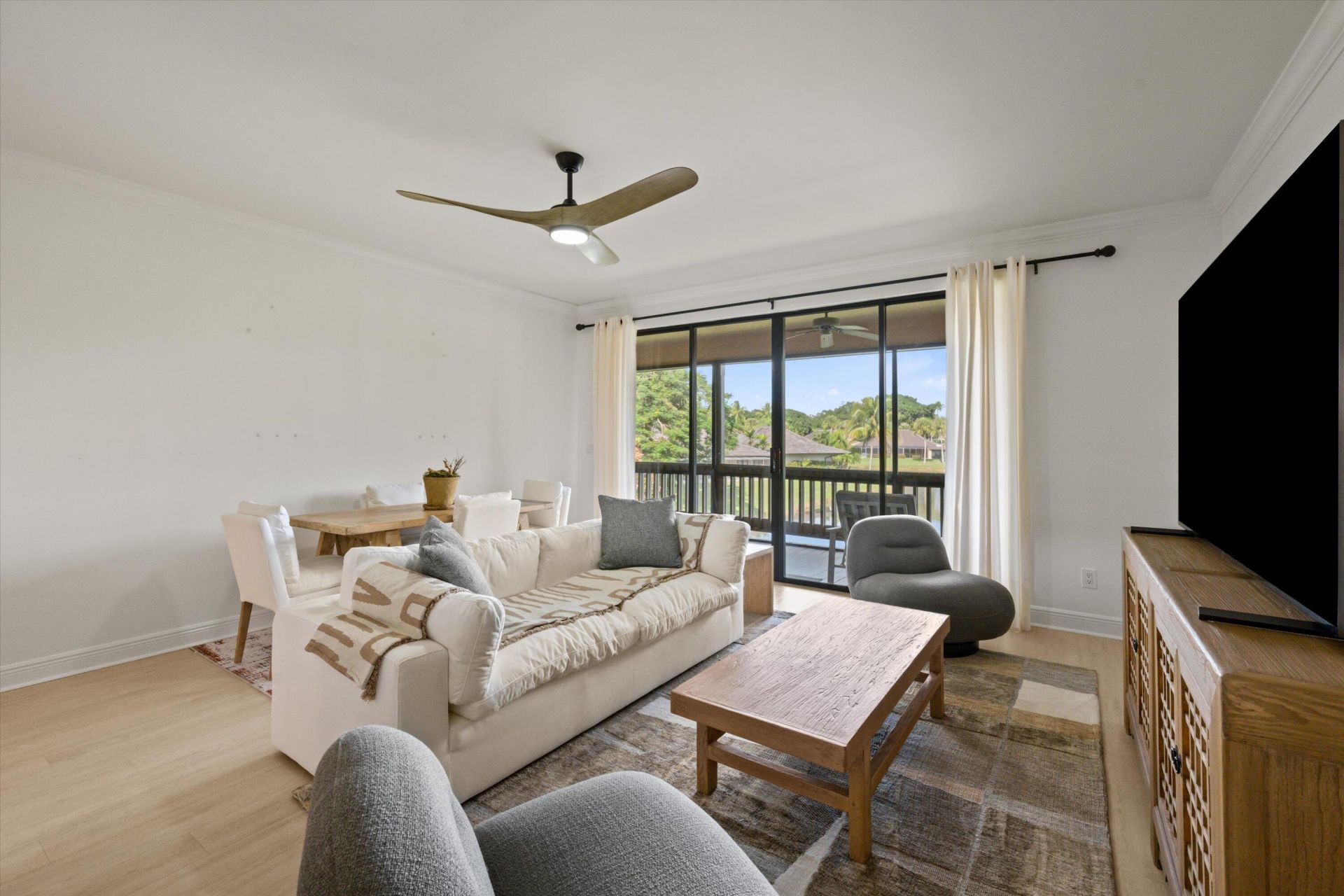 11842 Pebblewood Drive, Unit 202, Wellington, FL 33414 Photo