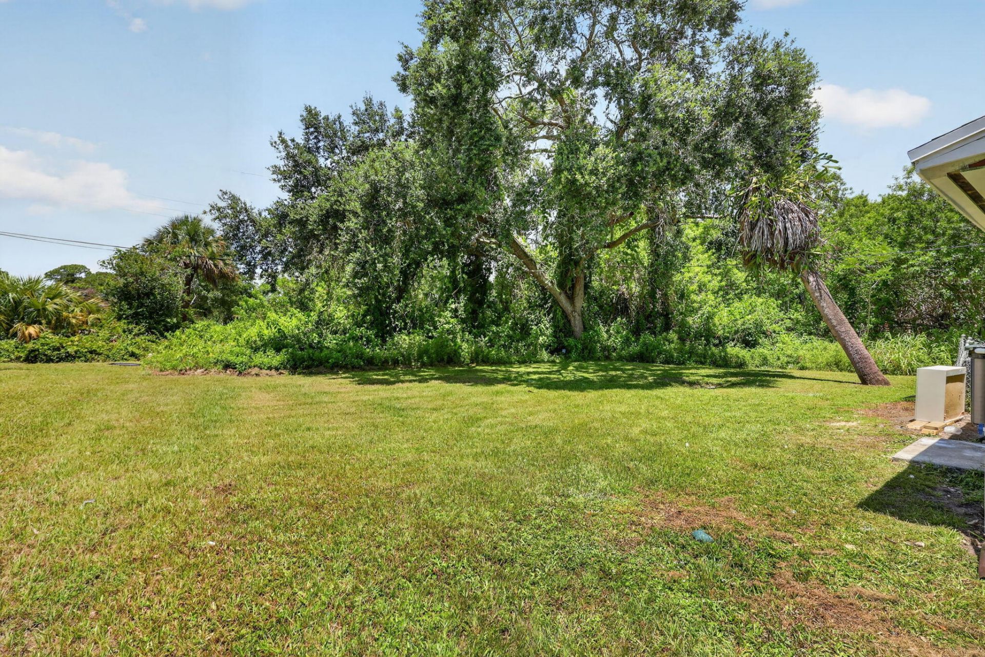 2205 N 44th Street, Fort Pierce, FL 34946 Photo