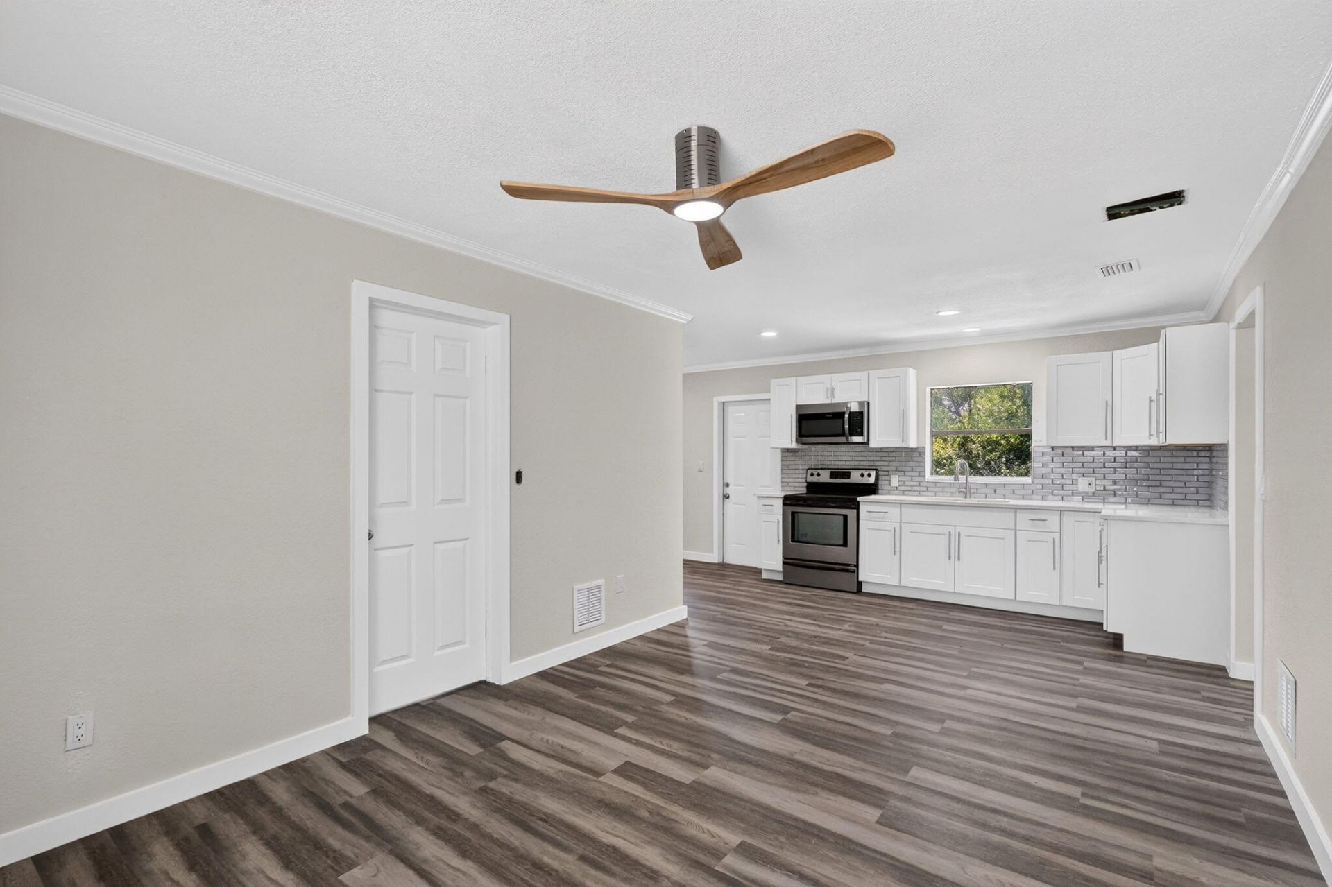 2205 N 44th Street, Fort Pierce, FL 34946 Photo