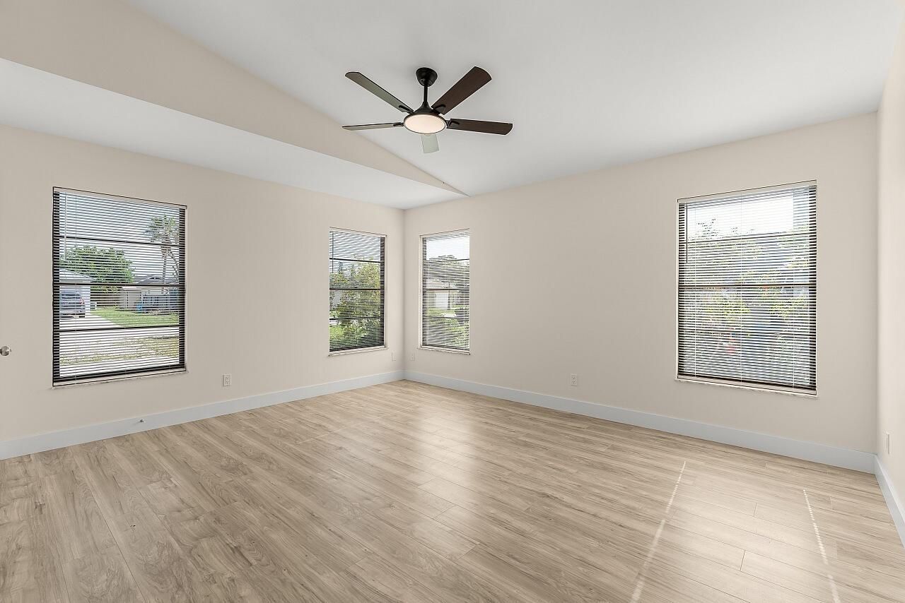 431 14th Street Sw, Vero Beach, FL 32962 Photo