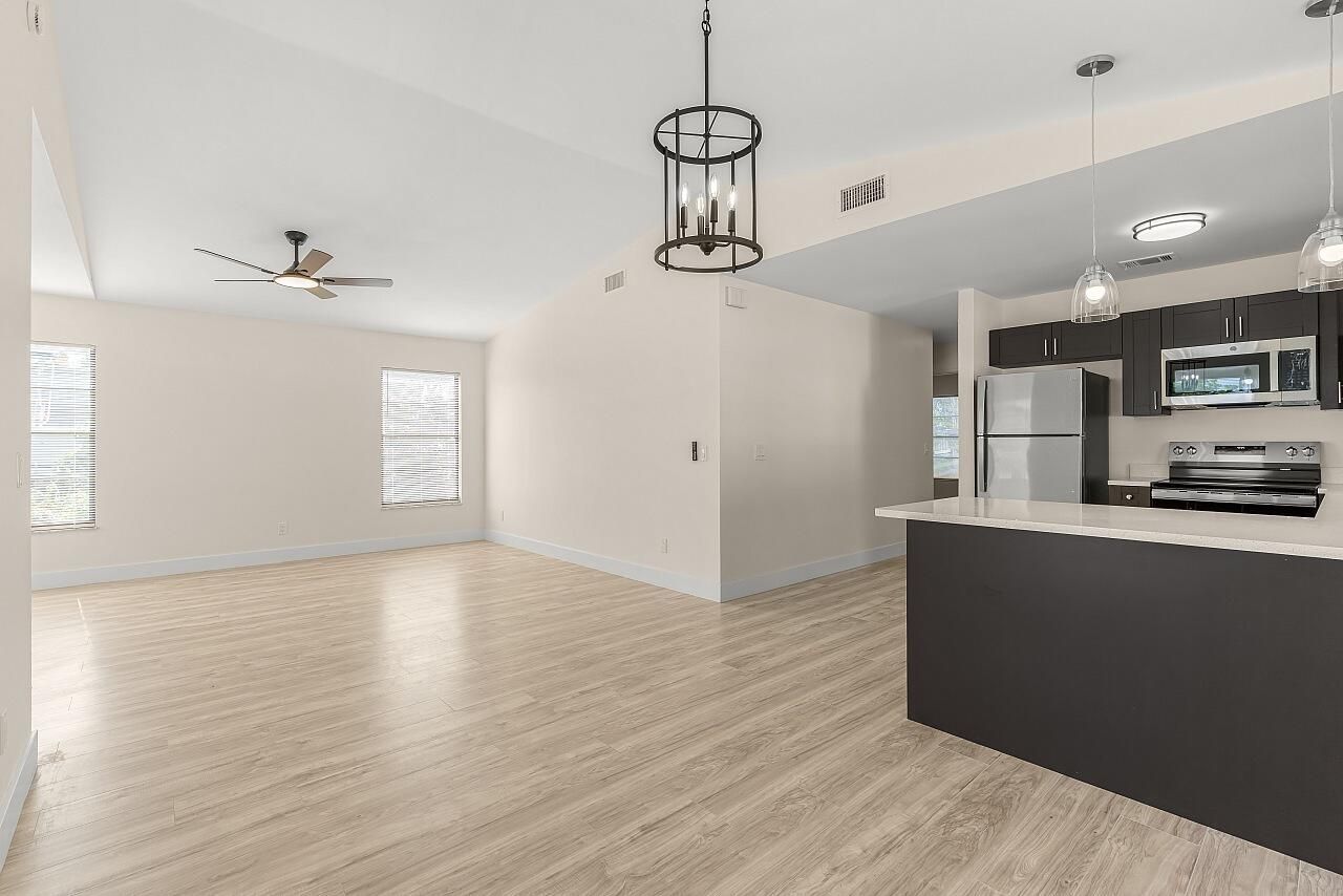 431 14th Street Sw, Vero Beach, FL 32962 Photo
