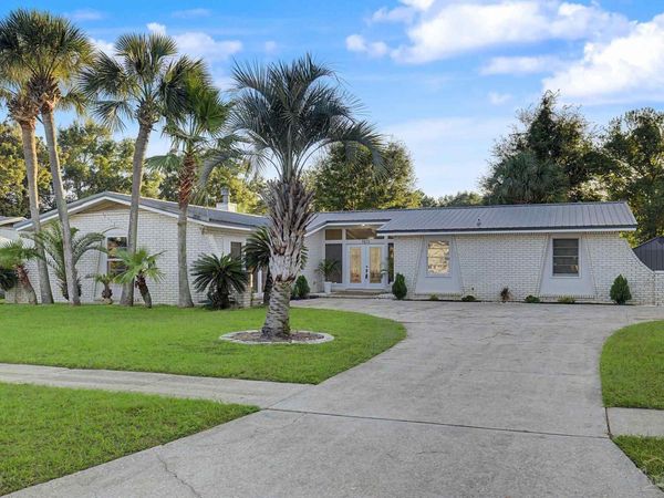 7975 La Nain Dr, Pensacola, FL 32514