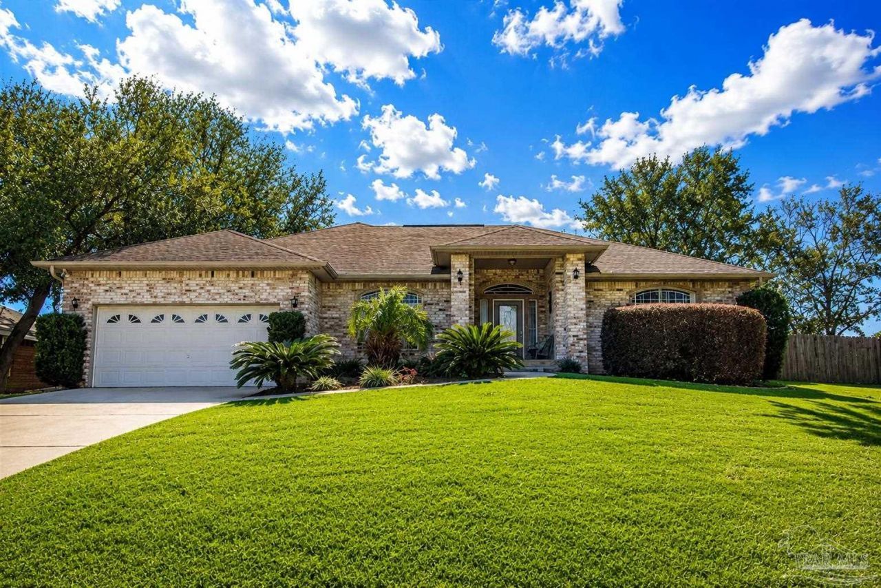 3320 Indian Hills Dr, Pace, FL 32571 Main Photo