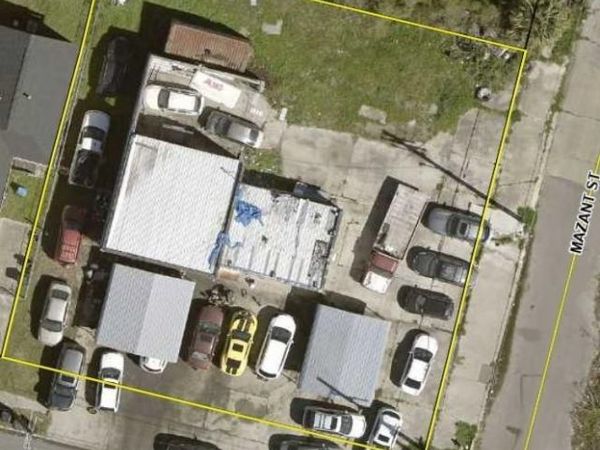 4037 N Galvez, New Orleans, LA 70117