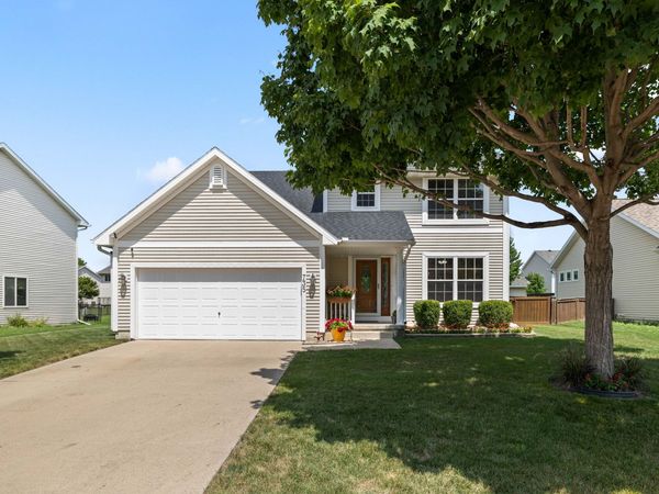 735 SE Melrose Drive, Waukee, IA 50263