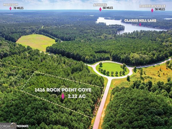 1416 Rock Point Cove, Tignall, GA 30668