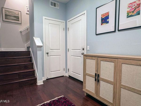 211 Westpark Court, Unit 601, Camarillo, CA 93012