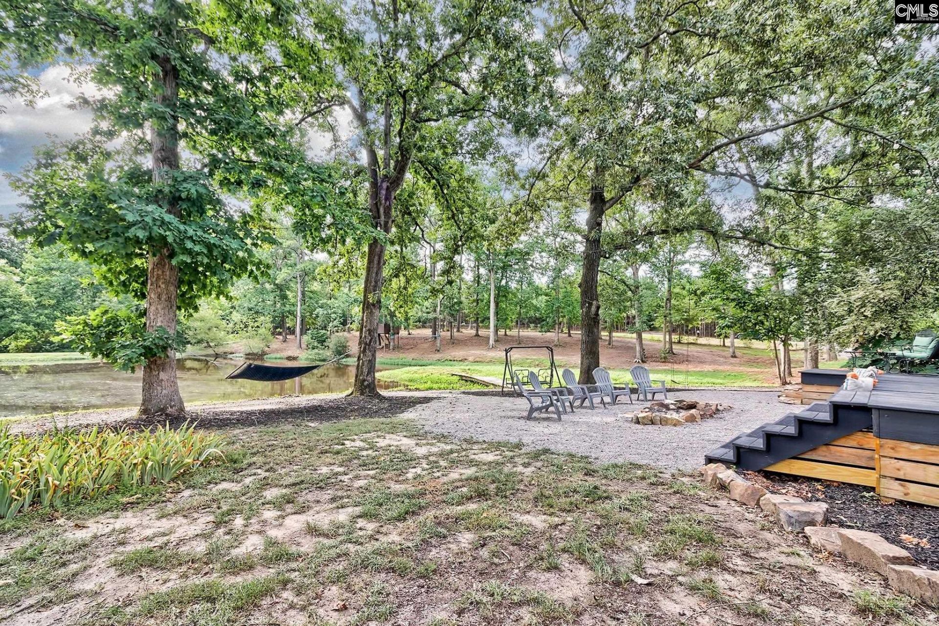 121 Knoll Wood Drive  Photo 13