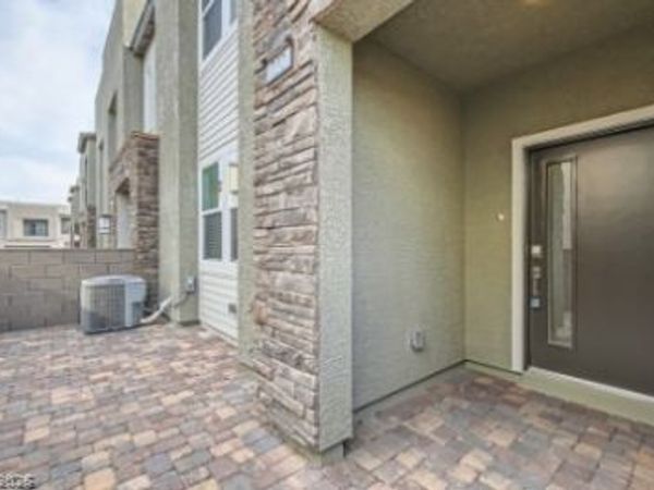 232 Oliver Peak Avenue, Henderson, NV 89015