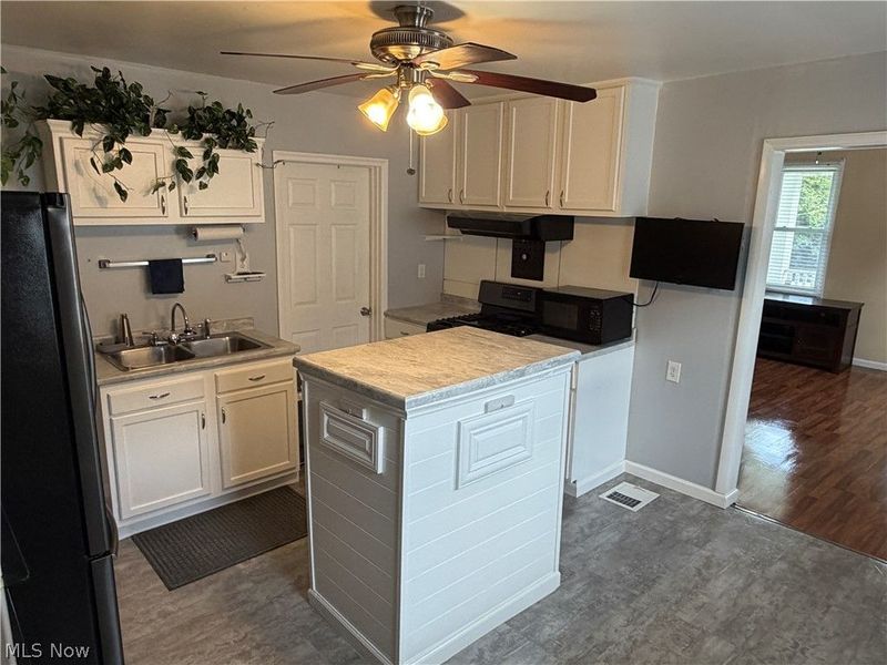 3628 E 61st Street, Cleveland, OH 44105 Photo 7