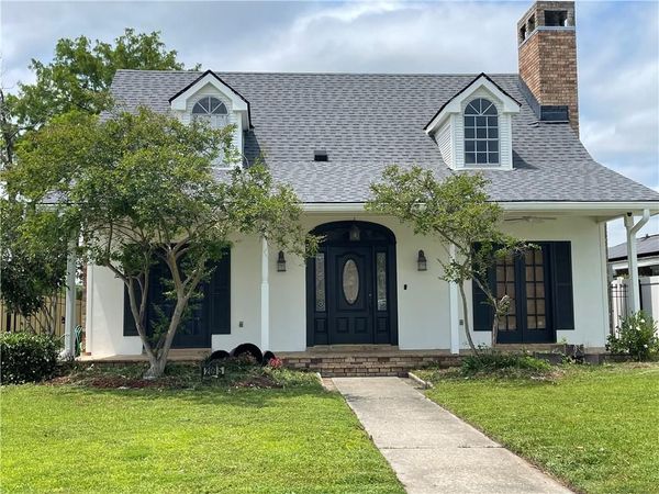2095 GOLFVIEW Drive , LaPlace, LA 70068