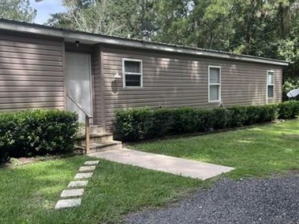 991 SOUTHERN VILLAS Drive, Starke, FL 32091