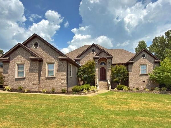 121 Eagle Ridge Road, Batesville, AR 72501