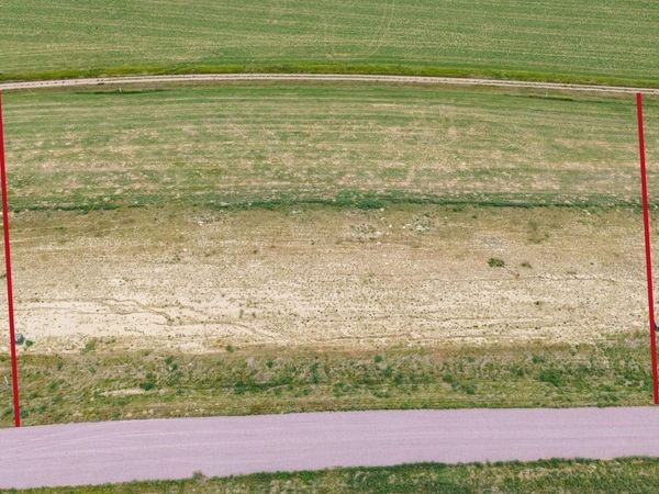 2 Arthur Ln, Renner, SD 57055