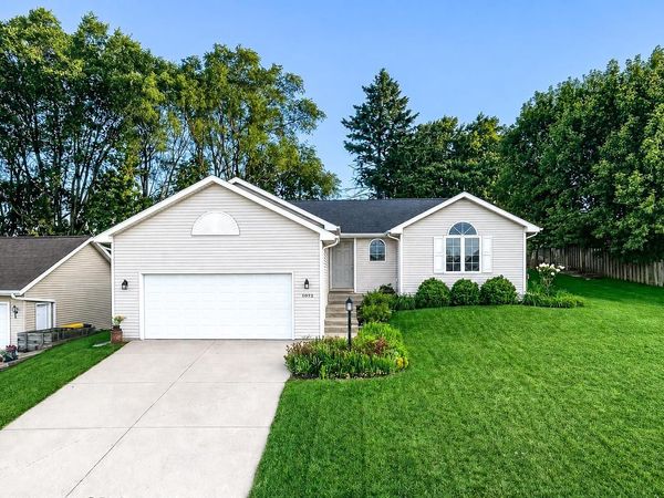 3052 CRUSADE LANE, Green Bay, WI 54313