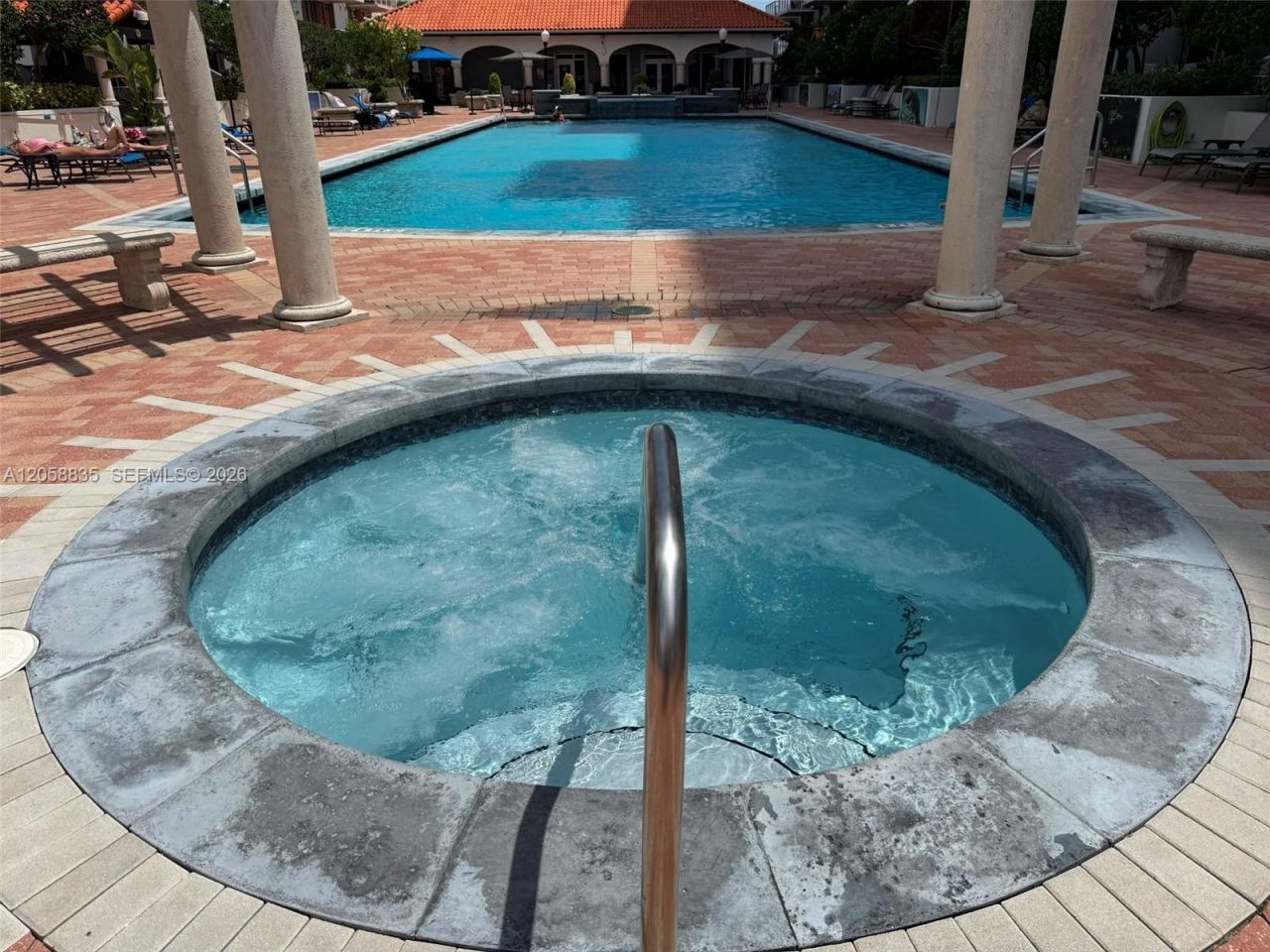 5085 NW 7th St, Unit 406, Miami, FL 33126 Photo