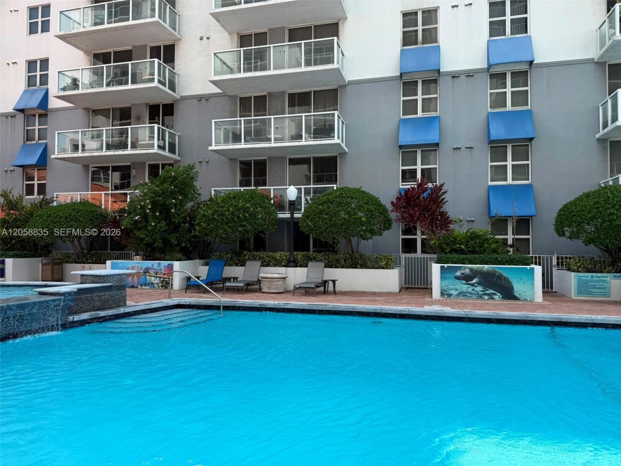 5085 NW 7th St, Unit 406, Miami, FL 33126 Photo