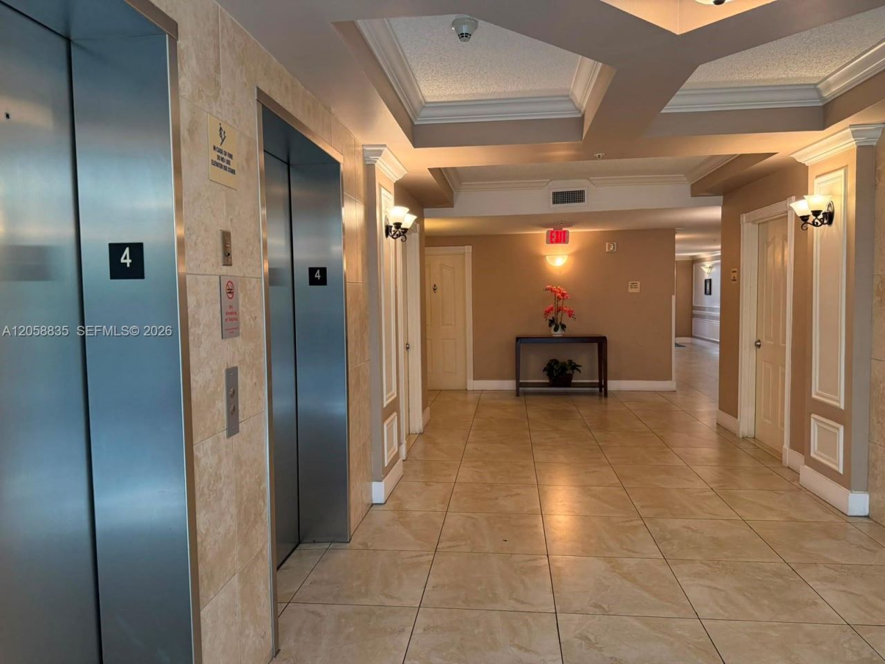 5085 NW 7th St, Unit 406, Miami, FL 33126 Photo