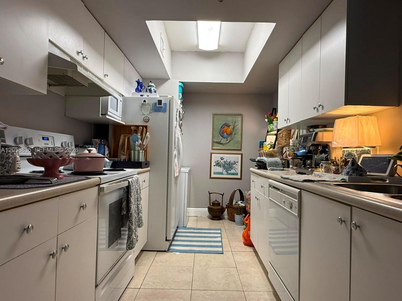 5085 NW 7th St, Unit 406, Miami, FL 33126 Photo
