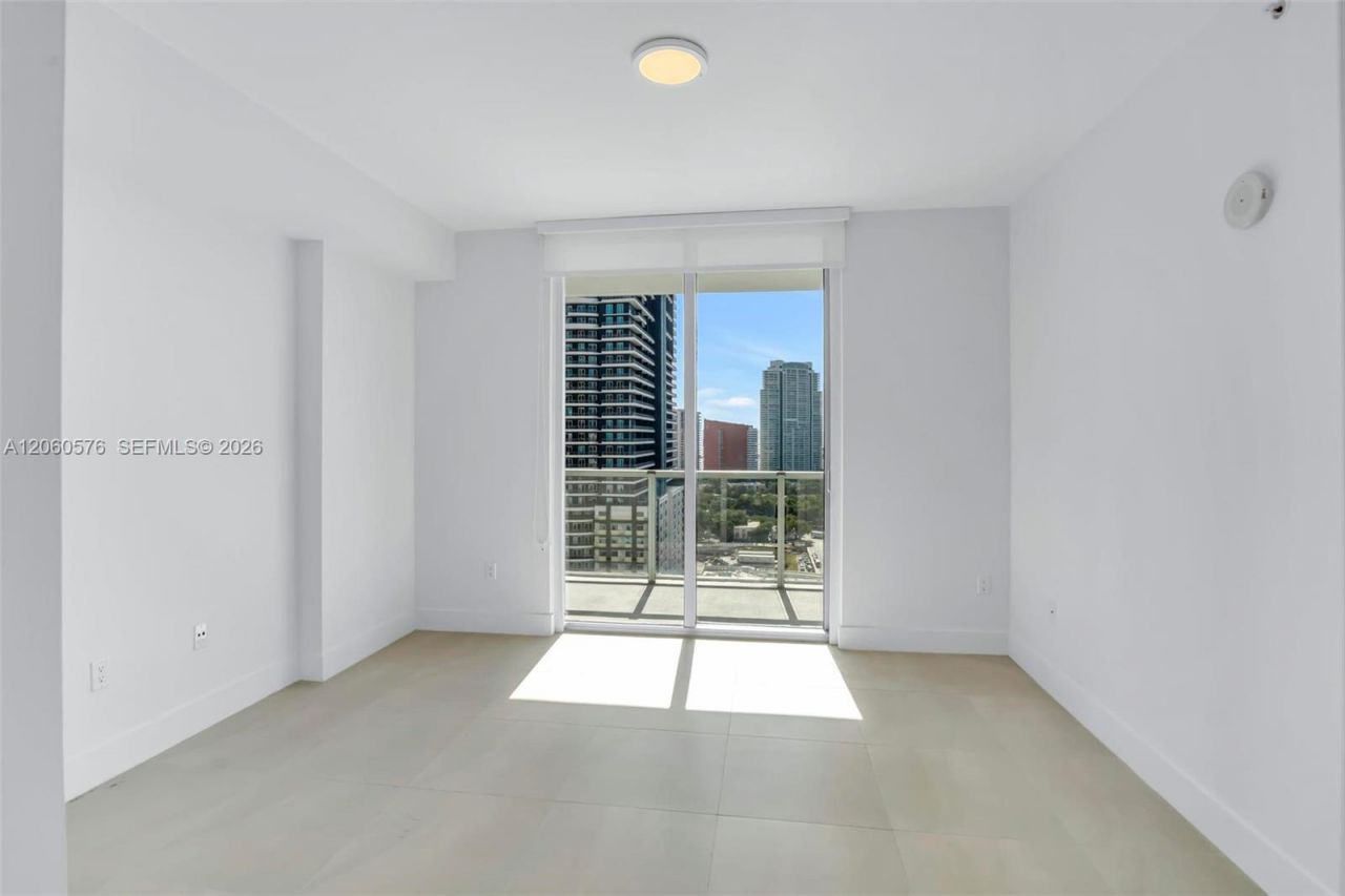 79 SW 12th St , Unit 2302-S, Miami, FL 33130 Photo