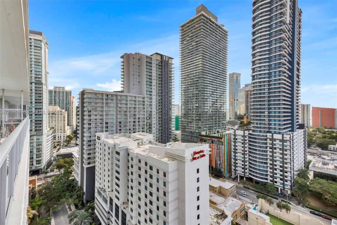 79 SW 12th St , Unit 2302-S, Miami, FL 33130 Photo