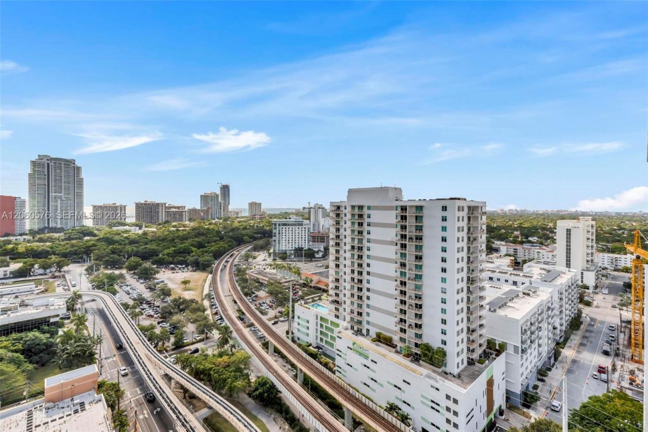 79 SW 12th St , Unit 2302-S, Miami, FL 33130 Photo
