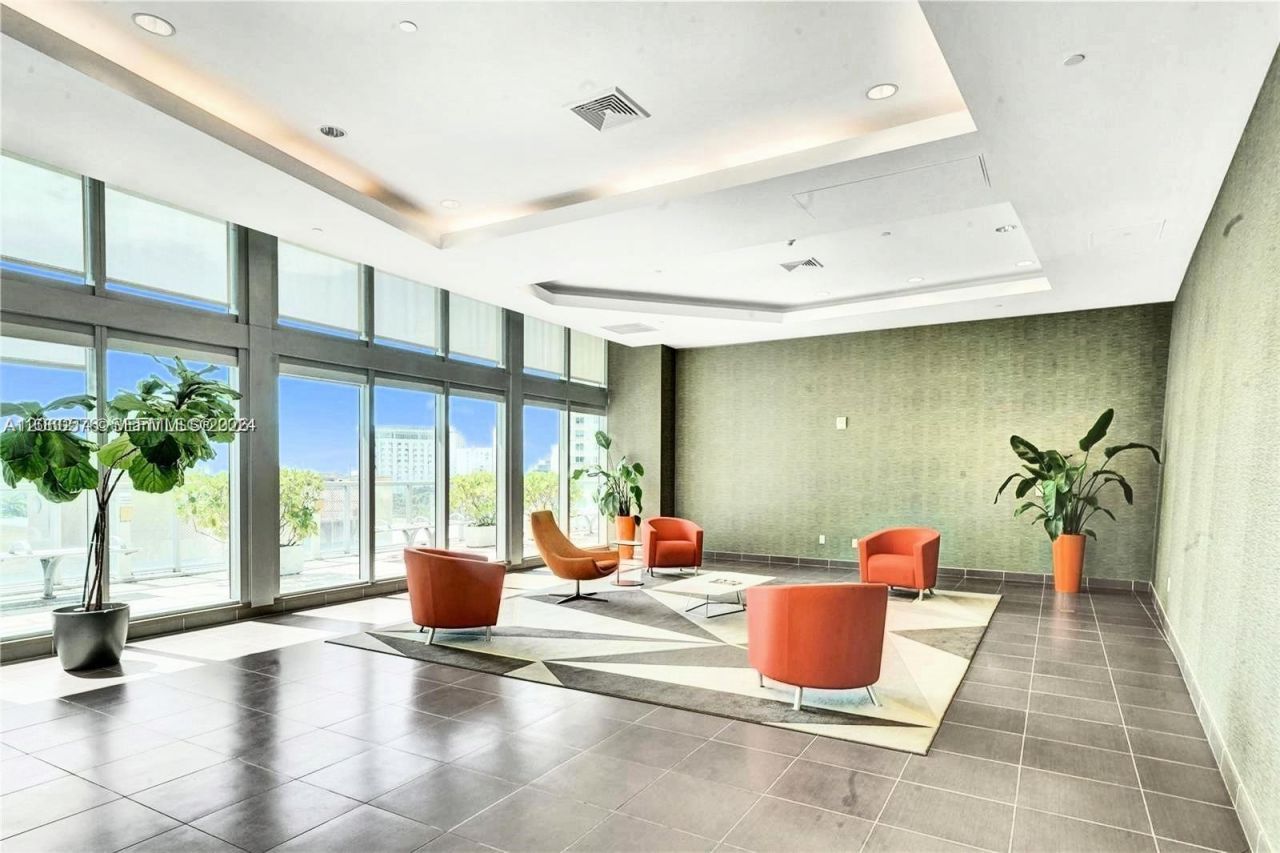 79 SW 12th St , Unit 2302-S, Miami, FL 33130 Photo