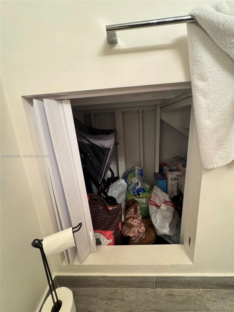6845 SW 45th Ln, Unit 10, Miami, FL 33155 Photo