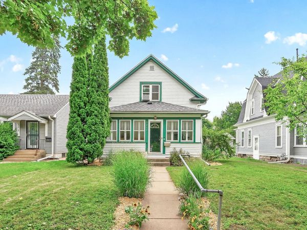 3217 30th Avenue S, Minneapolis, MN 55406
