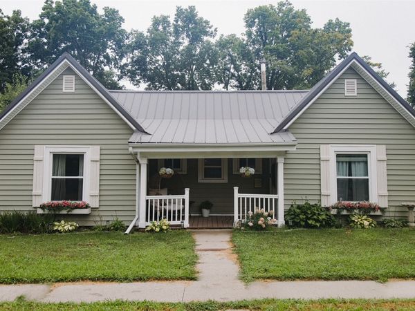 306 E Buchanan Street, Winterset, IA 50273
