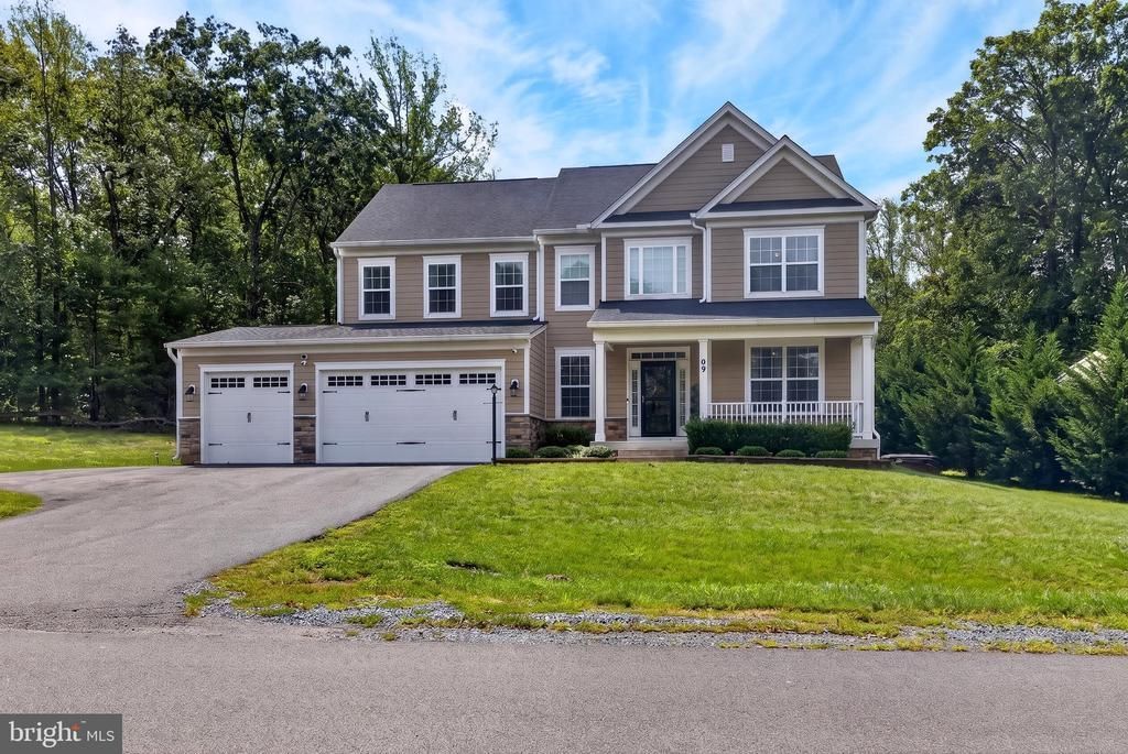 99 Black Hawk Drive , Stafford, VA 22554 Main Photo