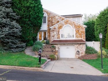 14011 REBECCA DRIVE, PHILADELPHIA, PA 19116